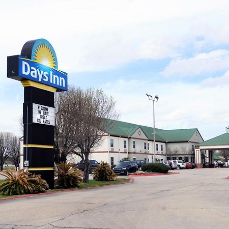 Days Inn By Wyndham Denham Springs-Baton Rouge East Buitenkant foto