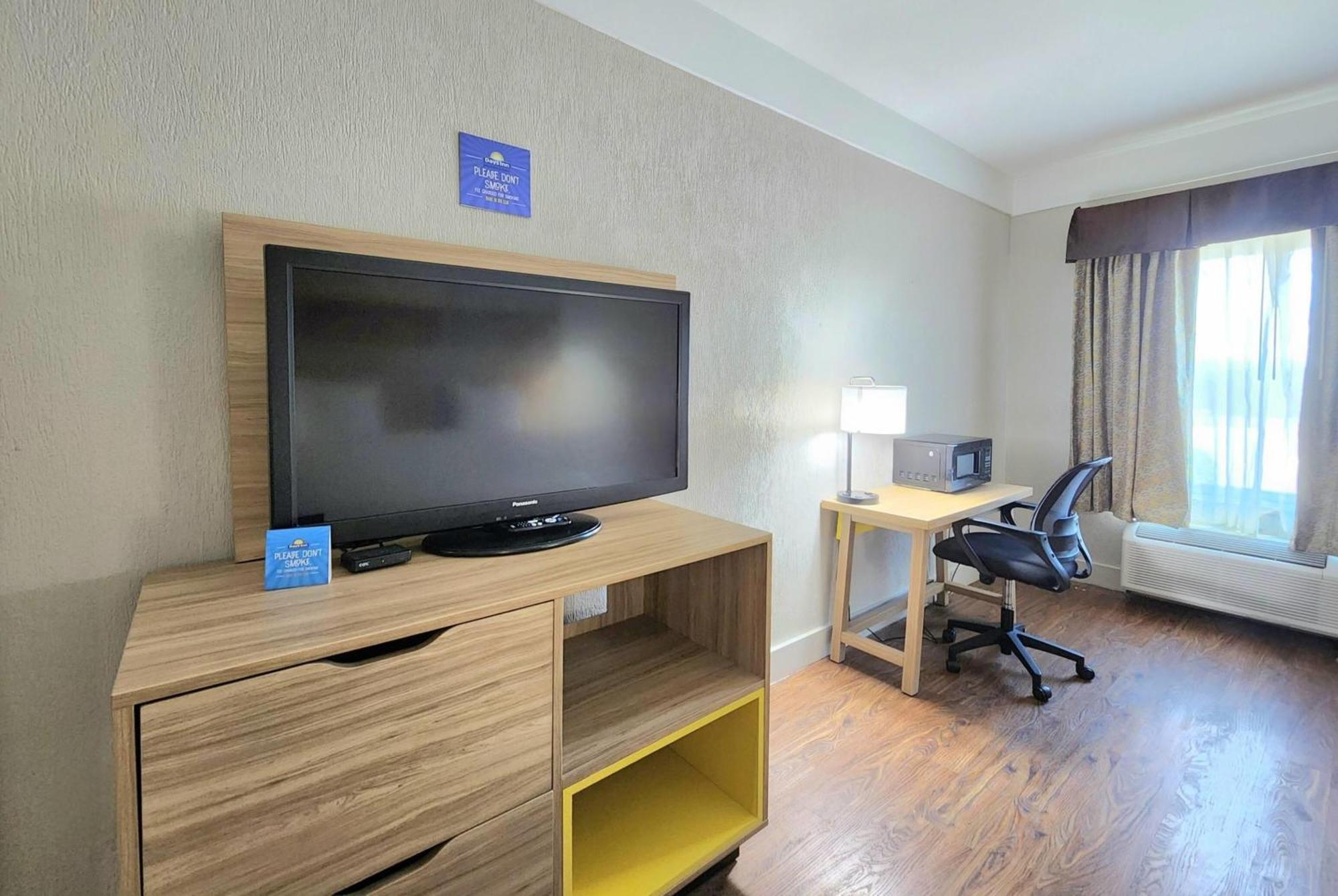 Days Inn By Wyndham Denham Springs-Baton Rouge East Buitenkant foto