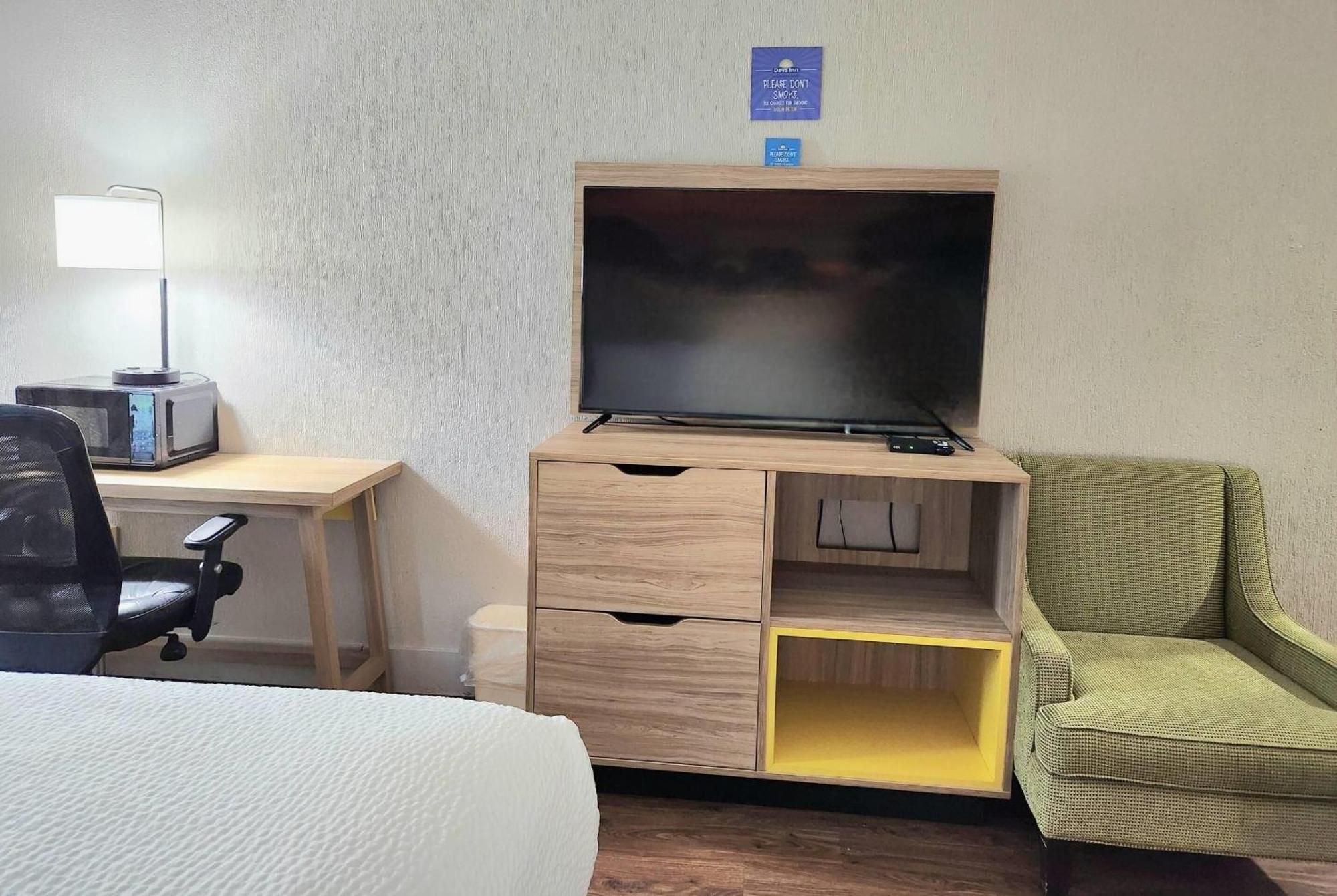 Days Inn By Wyndham Denham Springs-Baton Rouge East Buitenkant foto